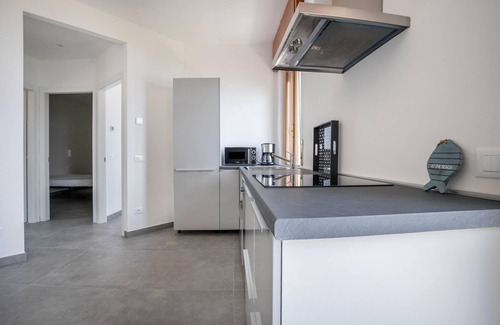 Bassanega Apartment | Apartment 'Casa Panoramica' with Lake View, Shared Pool & Wi-Fi