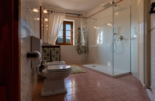 Vesio Apartment | Apartment 'Casa San Francesco Apt 1' with Mountain View, Private Terrace and Wi-Fi
