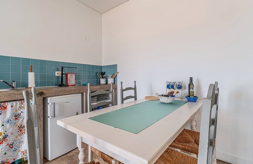 Alcacer do Sal Apartment | Apartment 'Calçada' with Private Pool, Private Terrace and Wi-Fi