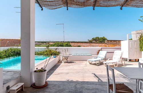 Alcacer do Sal Apartment | Apartment 'Calçada' with Private Pool, Private Terrace and Wi-Fi