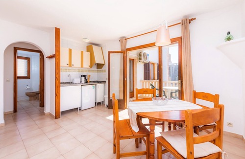 Cala Figuera Apartment | Apartment 'Can Salas 1 Dormitorio 102' with Sea View, Wi-Fi and Air Conditioning