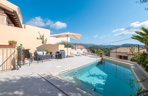 Campanet House | Apartment 'Can Vidal' with Sea Views, Wi-Fi and Air Conditioning