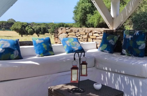 Los Canos de Meca House | Apartment 'Casa Rural Maximon Rojo' with Sea Views, Wi-Fi and Air Conditioning