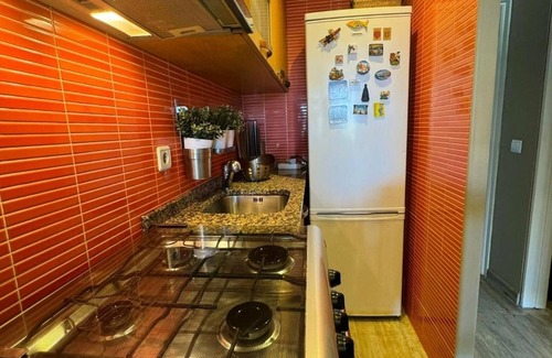 Torreira Apartment | Apartment 'Casa Azul' with Private Terrace, Private Garden and Wi-Fi
