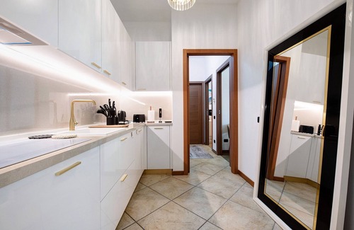 Sarnico Apartment | Apartment 'Casa Dea Luxury' with Private Terrace, Wi-Fi and Air Conditioning