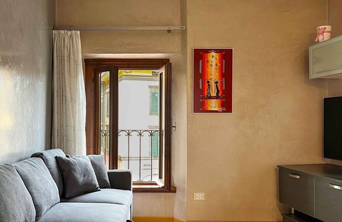 Pisogne Apartment | Apartment "Casa La Torre" with Air Conditioning