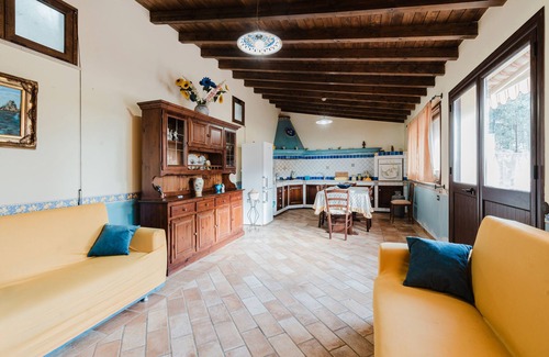 Borgetto Apartment | Apartment 'Casa Lucia Borgetto' with Sea View, Wi-Fi and Air Conditioning