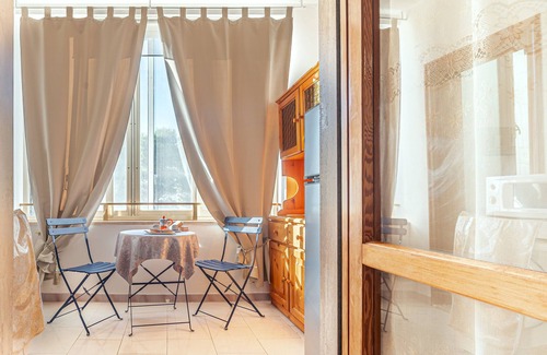 Otranto Apartment | Apartment "Casa Odra" with Balcony, Wi-Fi & A/C