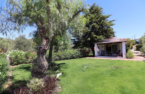Silves Apartment | Apartment 'Casa Destilaria' with Mountain View, Shared Pool and Wi-Fi