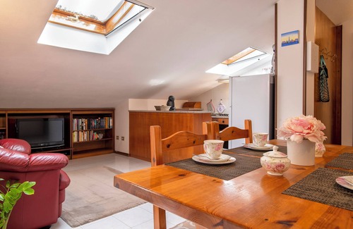 Sassari Apartment | Apartment 'Casa Rosello' with Private Terrace, Wi-Fi and Air Conditioning