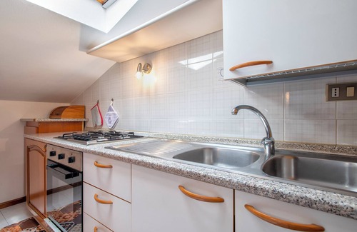 Sassari Apartment | Apartment 'Casa Rosello' with Private Terrace, Wi-Fi and Air Conditioning