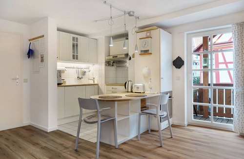 Gengenbach Apartment | Apartment 'Casa Stadtblick' with Balcony and Wi-Fi