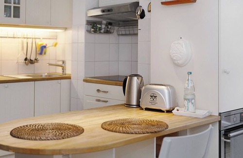 Gengenbach Apartment | Apartment 'Casa Stadtblick' with Balcony and Wi-Fi