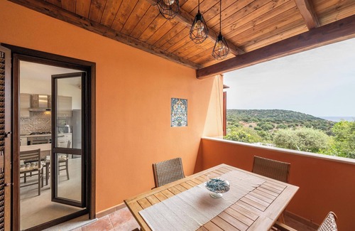 Villasimius Apartment | Apartment "Casa Vacanza Porto Luna Villasimius" with Sea View, A/C & Wi-Fi