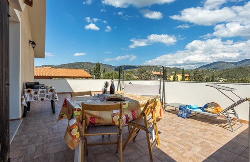 Viddalba Apartment | Apartment "Casa Vacanza Con Vista Panoramica" with Mountain View, Private Terrace & Wi-Fi