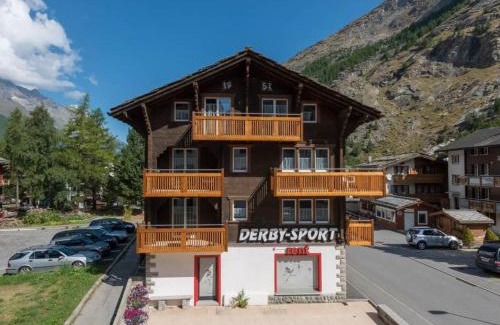 Saas Almagell Apartment | Apartment Chalet Alpenrösli by Interhome