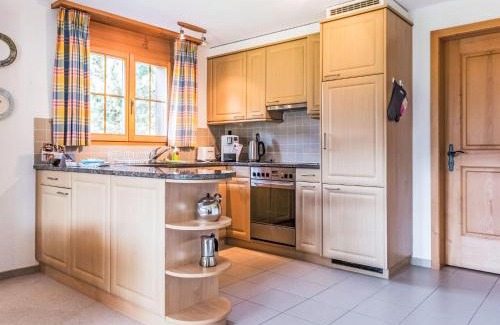 Grindelwald Apartment | Apartment Chalet Hori-2 by Interhome