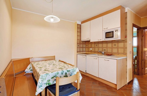 Livigno Apartment | Apartment 'Chalet Meridiana 8' with Mountain View