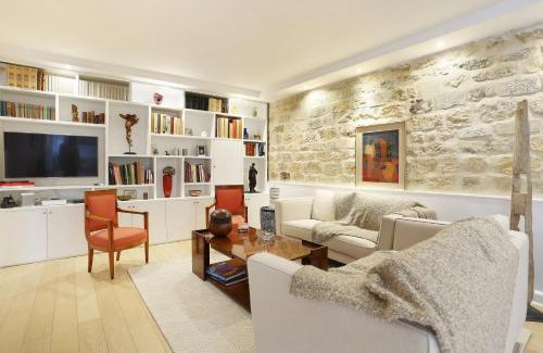 Chaillot Apartment | Apartment Champs Elysées by Studio prestige