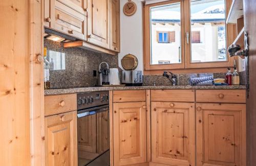 Samedan Apartment | Apartment Chesa Primula by Interhome