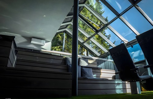 Ibach Apartment | Apartment 'Chillout' with Spa Area and Mountain View