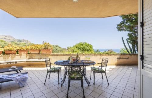 Santa Flavia Apartment | Apartment Cicladi Milos by Interhome