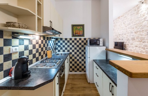 Dubrovnik Old Town Apartment | Apartment close to the beach and main street