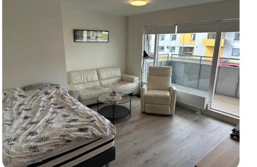 Innri-Njarthvik Apartment | Apartment close to the airport