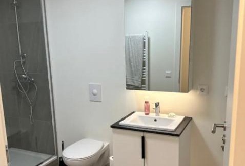 Innri-Njarthvik Apartment | Apartment close to the airport
