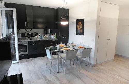 Ascona Apartment | Apartment Collina Verde B by Interhome