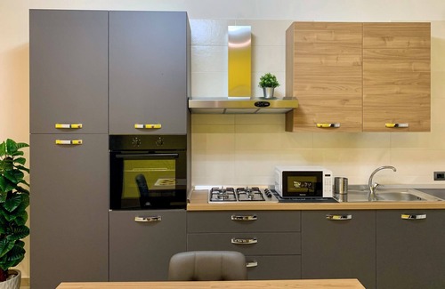 Misterbianco Apartment | Apartment complete of all services a stone's throw from Catania Center, Etnaland