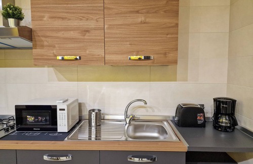 Misterbianco Apartment | Apartment complete of all services a stone's throw from Catania Center, Etnaland