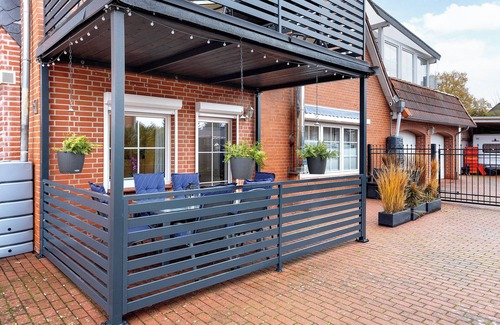 Winsen an der Aller Apartment | Apartment 'Connys' with Private Terrace and Wi-Fi