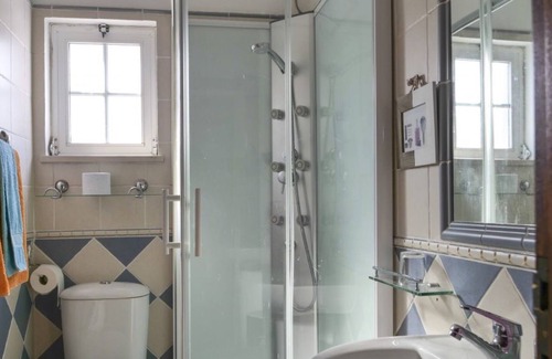 Silves Apartment | Apartment "Cottage Family Friend Algarve" with Shared Pool & Wi-Fi