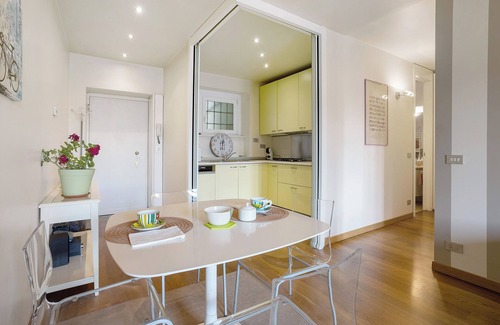 Porta Lodovica Apartment | Apartment "Crocetta 10" in City Centre with Wi-Fi