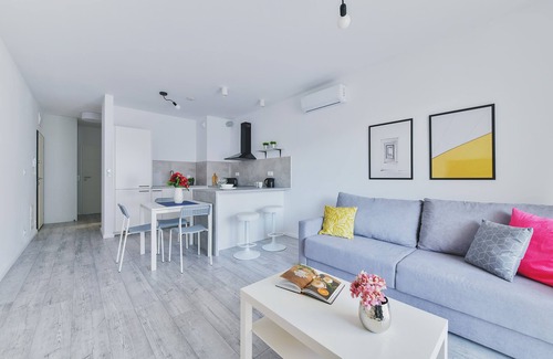 Mokotow Apartment | Apartment CYBERNETYKI 7 with A/C