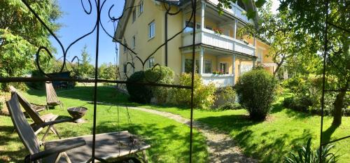 Radolfzell am Bodensee Apartment | Apartment Daniela