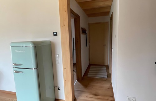 Friesenried Apartment | Apartment 'dahoimelig' with mountain view, private terrace and Wi-Fi
