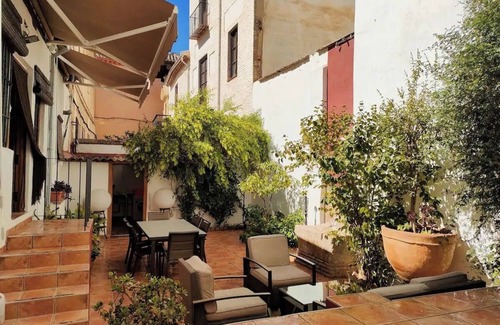 Albaicin Apartment | Apartment 'Dar Ar Nur Albaycin con Patio' with Private Terrace, Wi-Fi and Air Conditioning