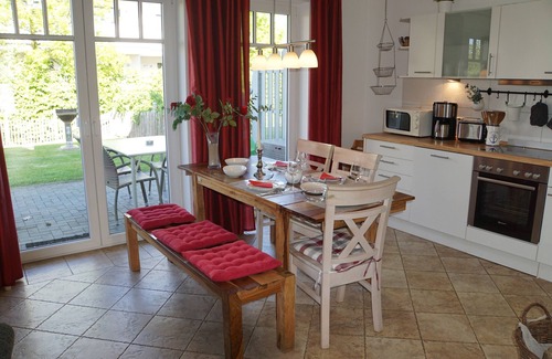 Boergerende-Rethwisch Apartment | Apartment 'Ferienwohnung Baltic Sea' with Private Terrace, Private Garden and Wi-Fi