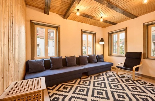 Sulzbach an der Murr Apartment | Apartment 'Blaue Wohnung - Goldenes-Häusle' with Private Terrace and Wi-Fi