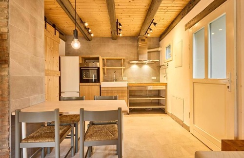 Sulzbach an der Murr Apartment | Apartment 'Rote Wohnung - Goldenes-Häusle' with Wi-Fi