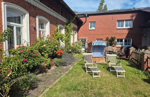 Mulsum Apartment | Apartment 'Abendsonne' with Shared Terrace, Shared Garden and Wi-Fi