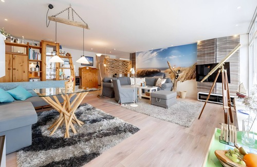 Bad Zwischenahn Apartment | Apartment 'Delf Inn' with Lake View, Balcony and Wi-Fi