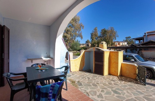 Orosei Apartment | Apartment 'Delta 1' Close to the Beach with Garden, Terrace & Barbecue
