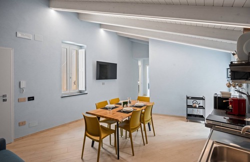Ascea Apartment | Apartment 'Deluxe Gigli' with Wi-Fi and Air Conditioning