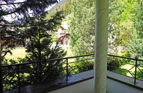 Pettneu am Arlberg Apartment | Apartment Diana by Interhome