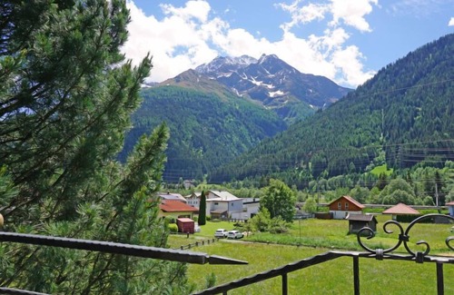 Pettneu am Arlberg Apartment | Apartment Diana by Interhome