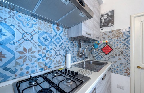Monteroni di Lecce Apartment | Apartment 'Dimora Storica Monteroni Di Lecce' with Private Terrace, Wi-Fi and Air Conditioning