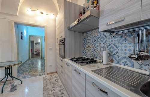 Monteroni di Lecce Apartment | Apartment 'Dimora Storica Monteroni Di Lecce' with Private Terrace, Wi-Fi and Air Conditioning